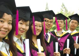 Çinde Ücretsiz Üniversite
