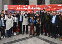 Çin'deki Türk öğrenciler, Mehmetçik'e selam gönderdi