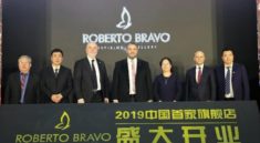 Roberto Bravo Çin'de Mağaza Açan İlk Mücevher Firması